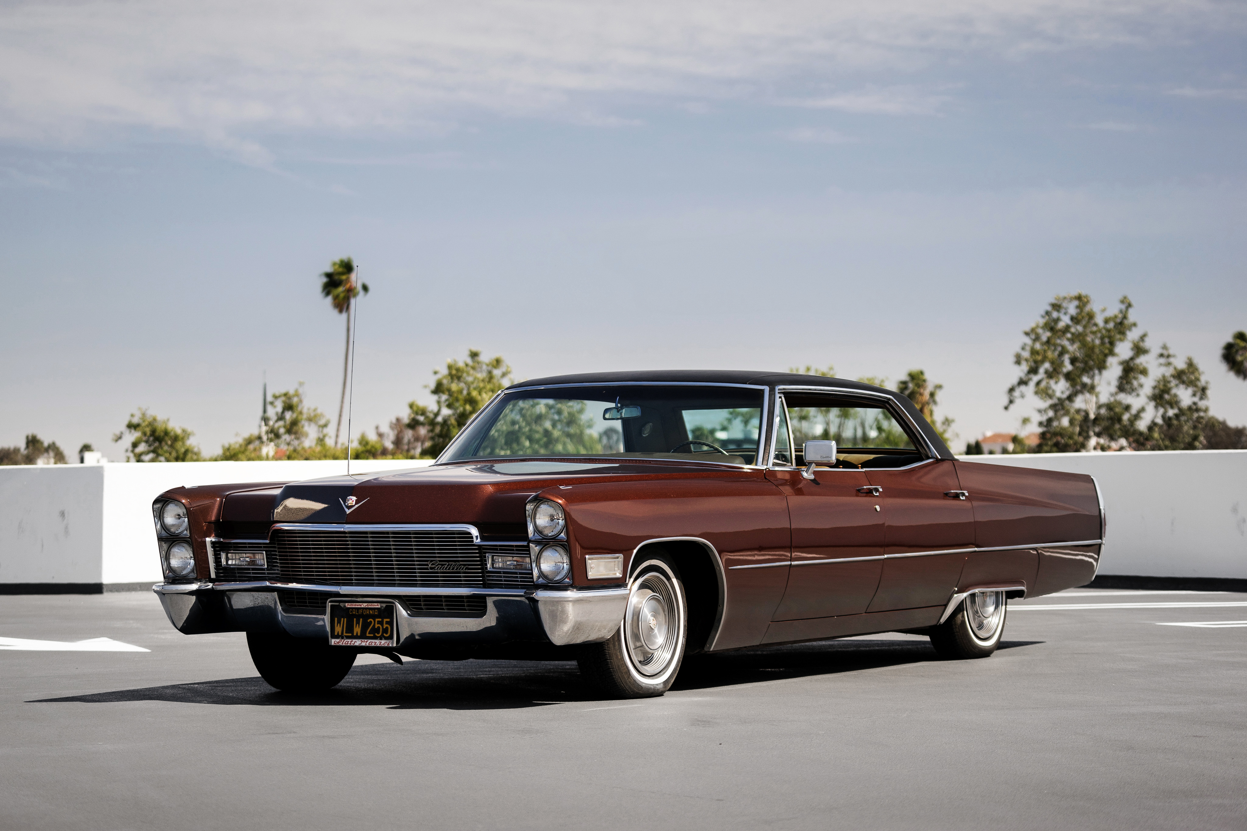 Старые американские. Кадиллак де Вилль 1968. Кадиллак седан 1968. 1968 Cadillac Deville Hardtop sedan. Кадиллак Девиль 1920.