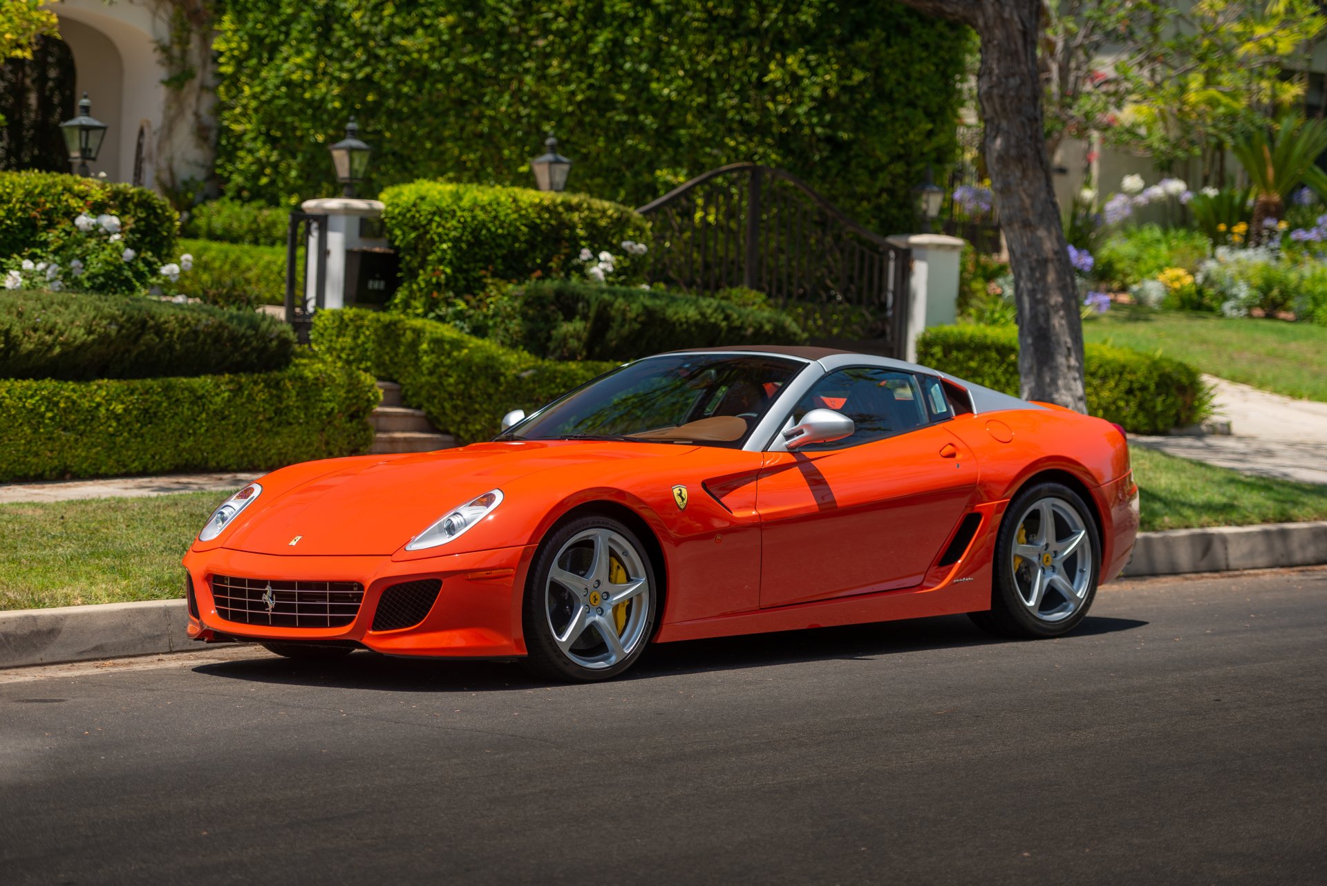 Download Supercar Vehicle Ferrari SA Aperta 4k Ultra HD Wallpaper