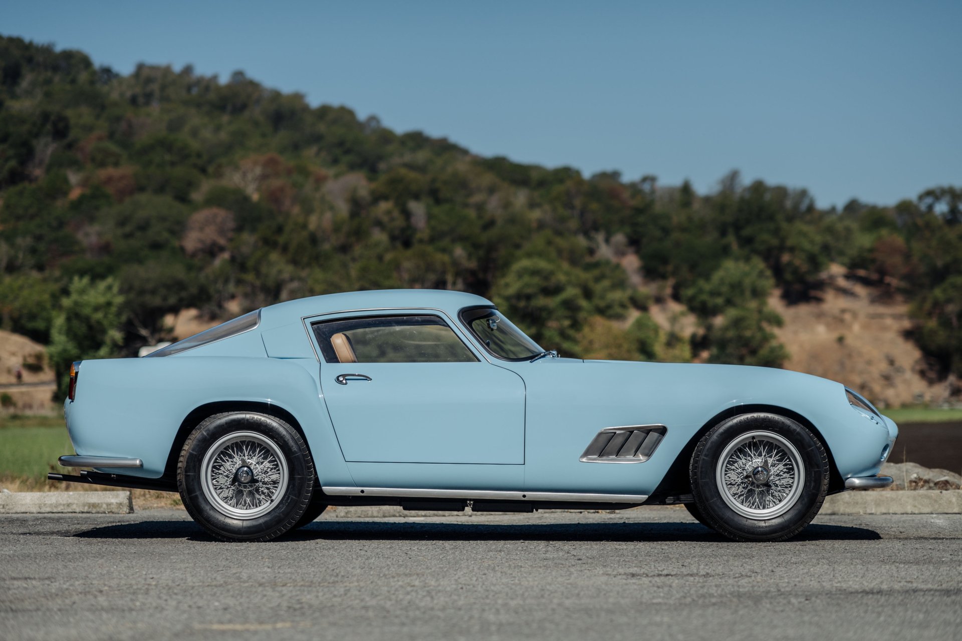 Download Vehicle Ferrari 250 GT Berlinetta 4k Ultra HD Wallpaper