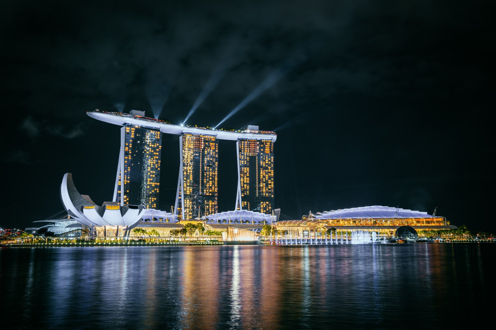 Download Man Made Marina Bay Sands 4k Ultra HD Wallpaper by Tobias Reich