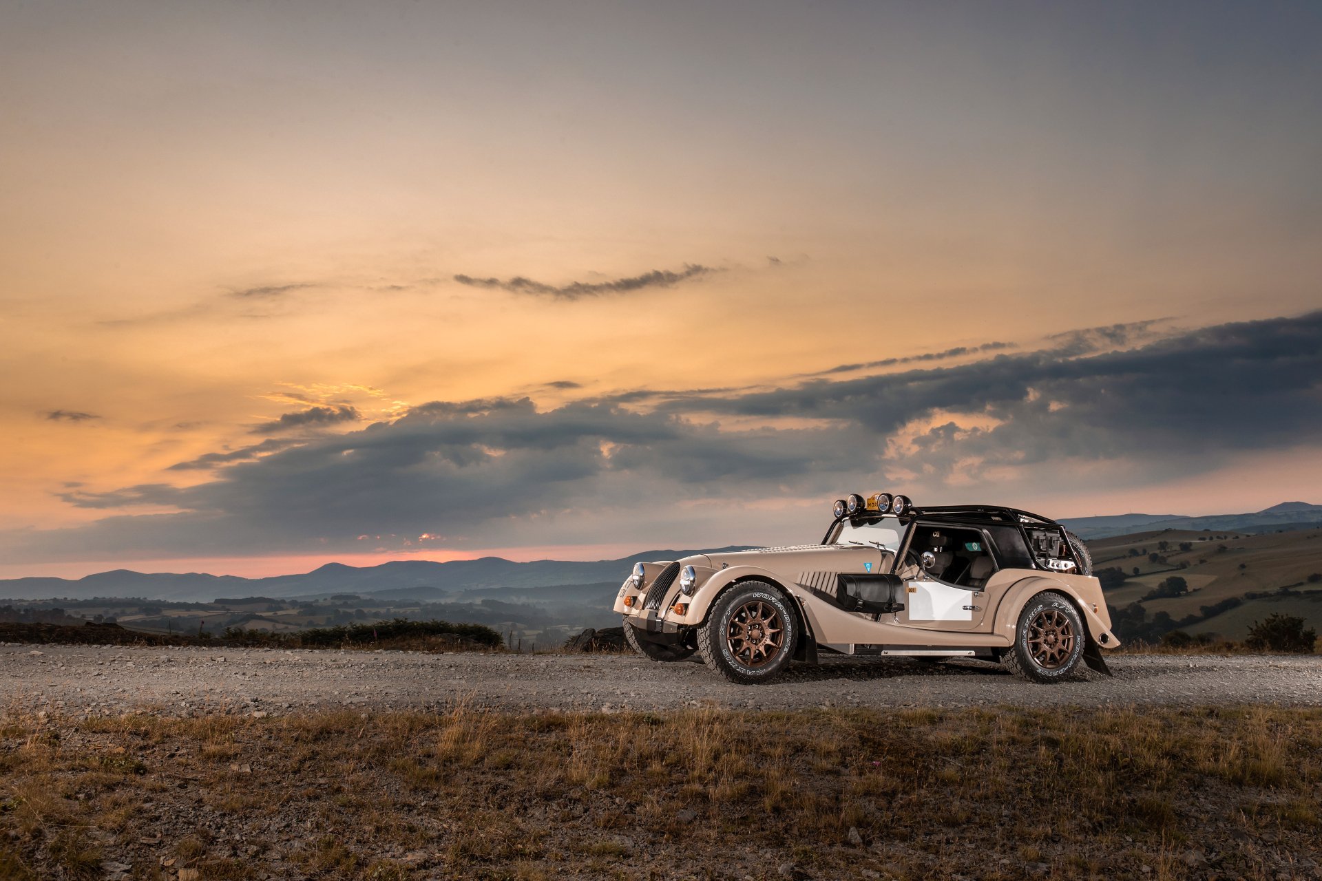 Download Vehicle Morgan Plus 4 CX-T 4k Ultra HD Wallpaper