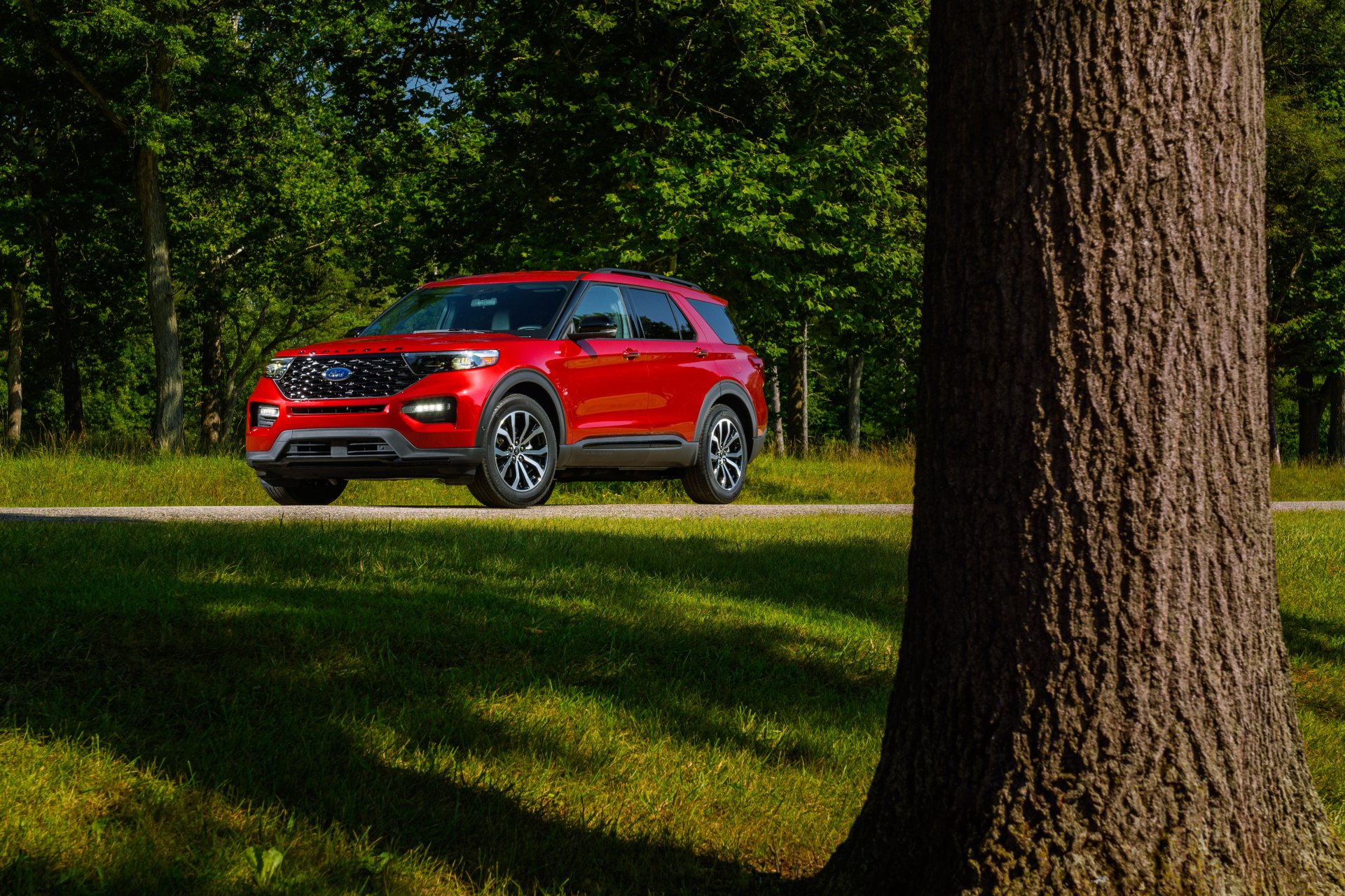 Download SUV Ford Explorer Vehicle Ford Explorer ST-Line 4k Ultra HD Wallpaper