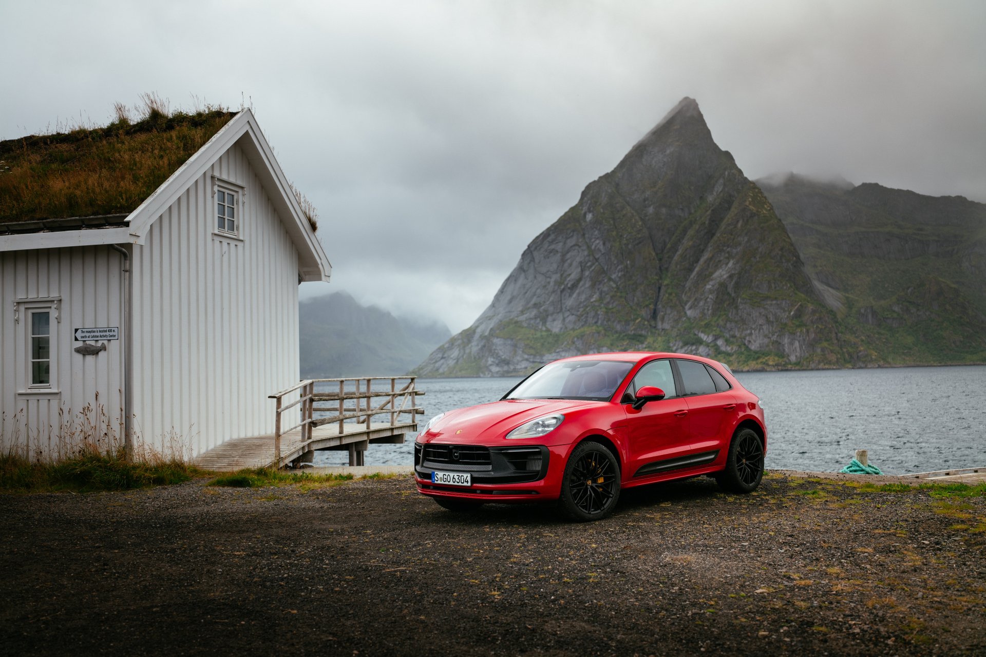 Download SUV Vehicle Porsche Macan GTS 4k Ultra HD Wallpaper