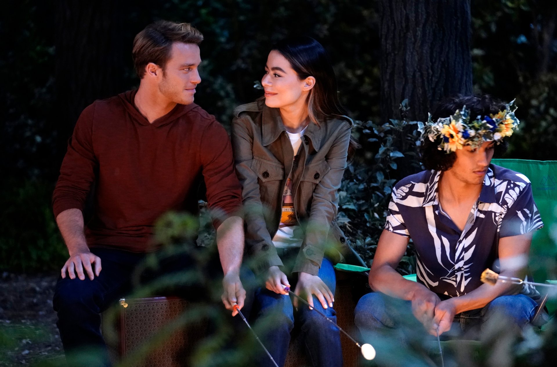 Download TV Show ICarly (2021) HD Wallpaper