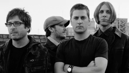 HD desktop wallpaper featuring the band Matchbox Twenty in a black and white group portrait.
