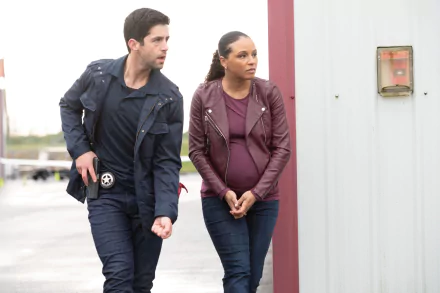 Carra Patterson Josh Peck TV Show Turner & Hooch HD Desktop Wallpaper | Background Image