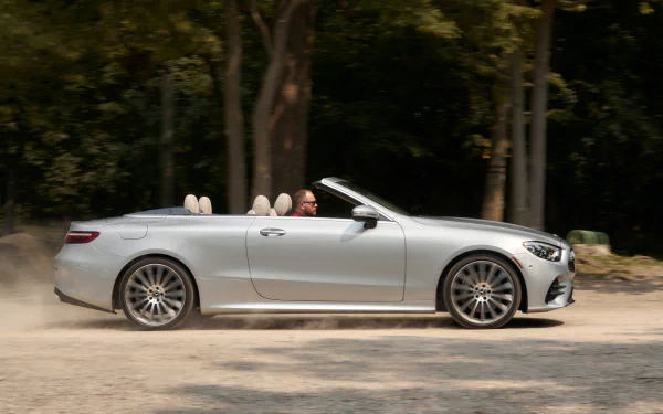  2021 Mercedes-Benz E 450 4MATIC AMG Line Cabrio (A238)