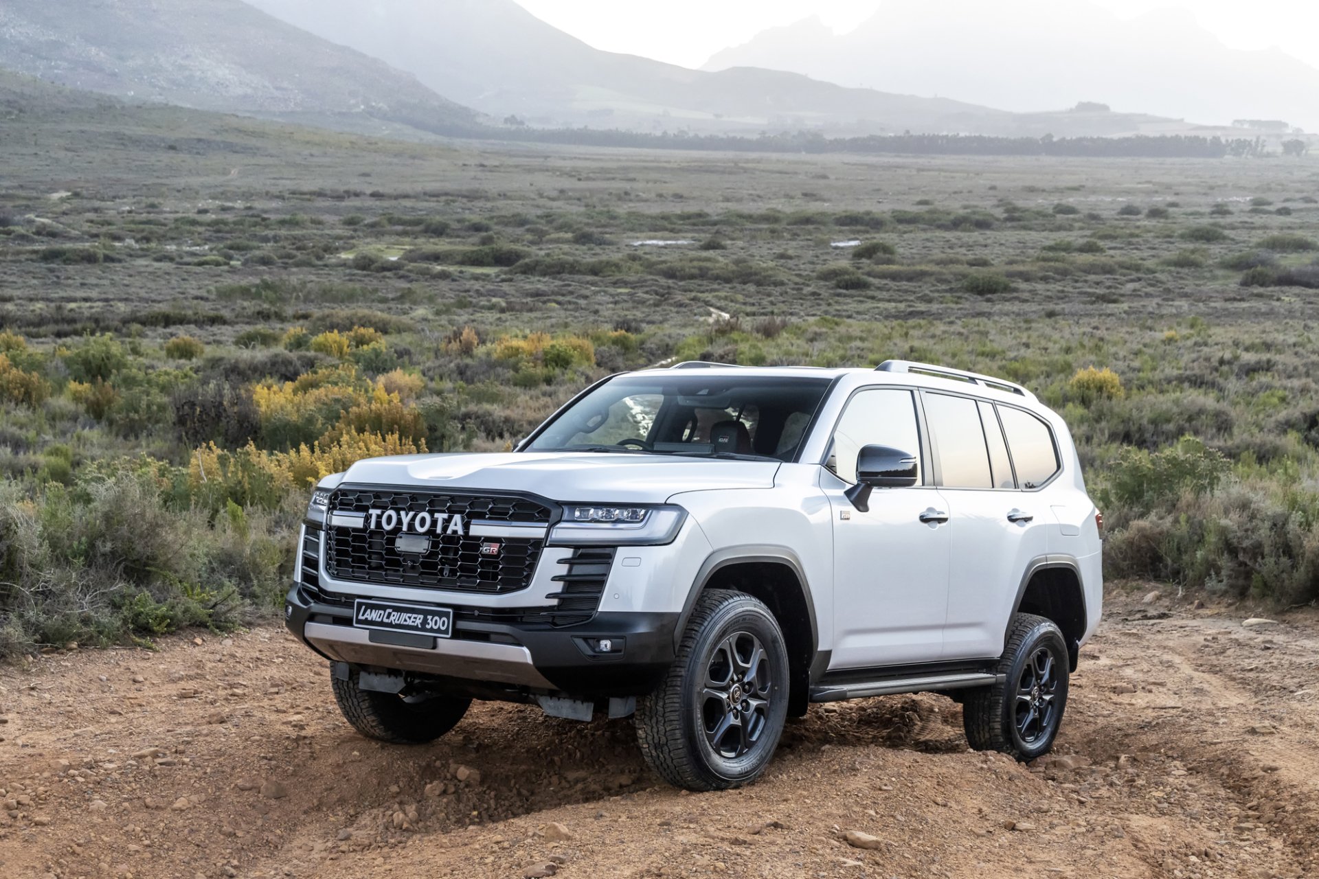 Download White Car SUV Vehicle Toyota Land Cruiser GR-S HD Wallpaper