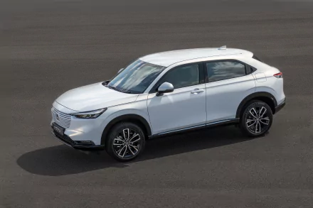 SUV Honda HR-V e:HEV vehicle Honda HR-V HD Desktop Wallpaper | Background Image