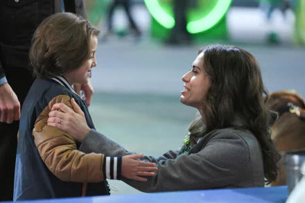 Lyndsy Fonseca TV Show Turner & Hooch HD Desktop Wallpaper | Background Image