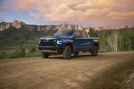 Chevrolet Silverado vehicle Chevrolet Silverado ZR2 HD Desktop Wallpaper | Background Image