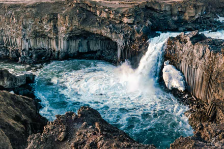  Aldeyjarfoss, Northern Iceland by Derek Sutton
