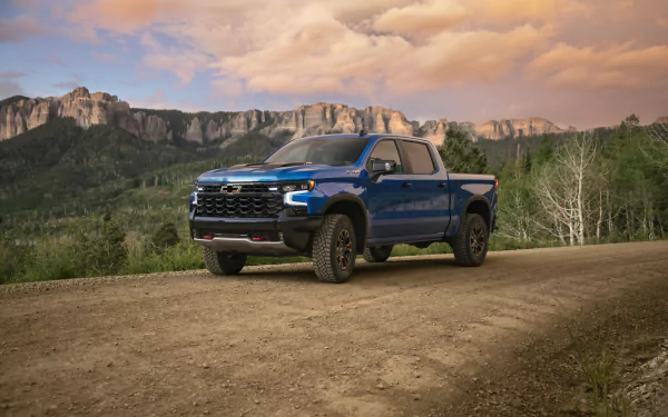 Chevrolet Silverado vehicle Chevrolet Silverado ZR2 HD Desktop Wallpaper | Background Image
