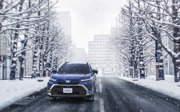 Vehicles Toyota Corolla Cross Toyota Toyota Corolla Cross Hybrid SUV HD Wallpaper | Background Image