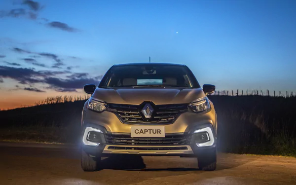 SUV vehicle Renault Captur HD Desktop Wallpaper | Background Image