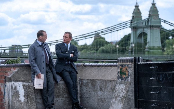 Movie No Time to Die James Bond Daniel Craig Ralph Fiennes M HD Wallpaper | Background Image