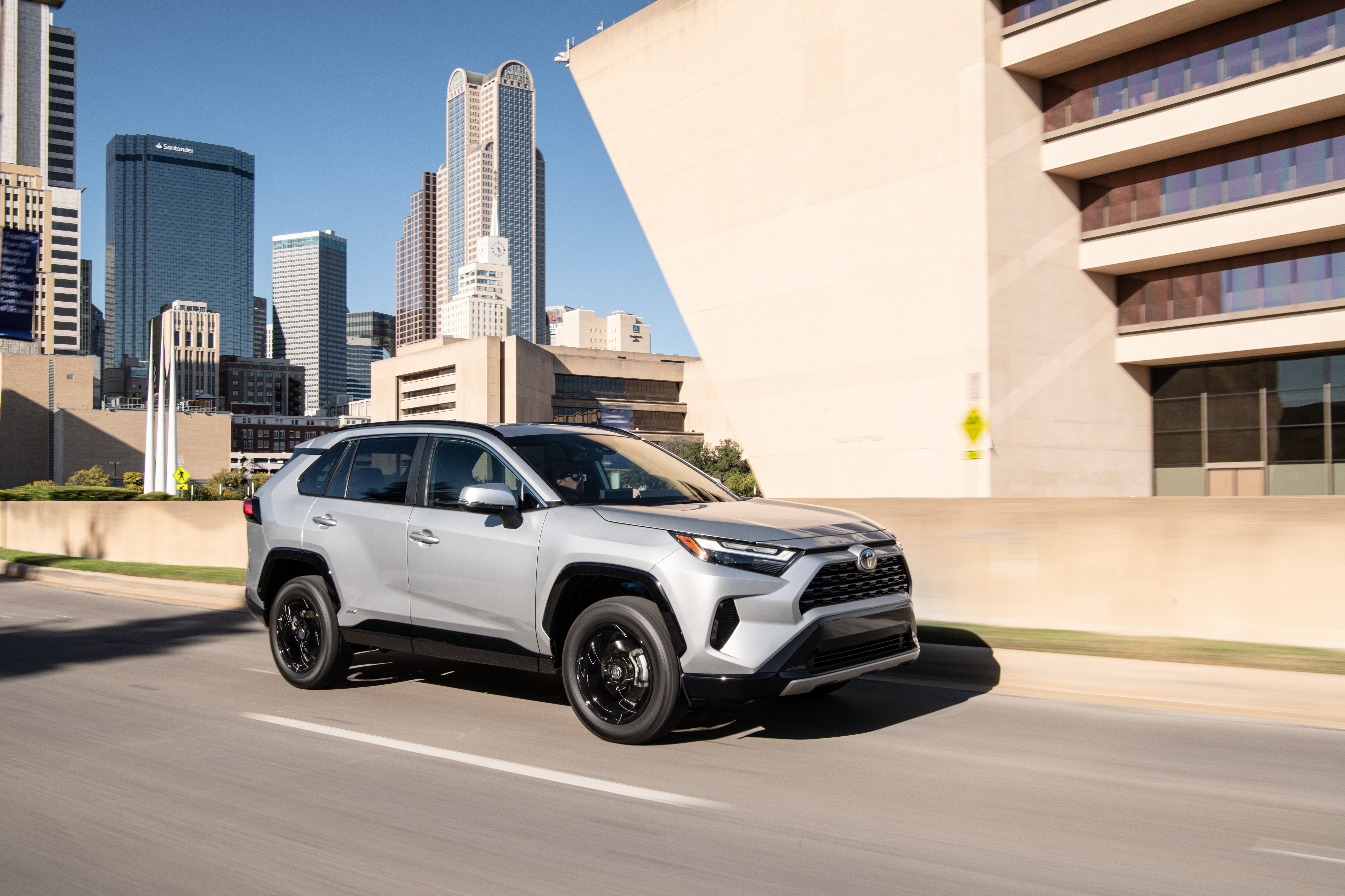 Vehicles Toyota RAV4 Hybrid HD Wallpaper | Background Image