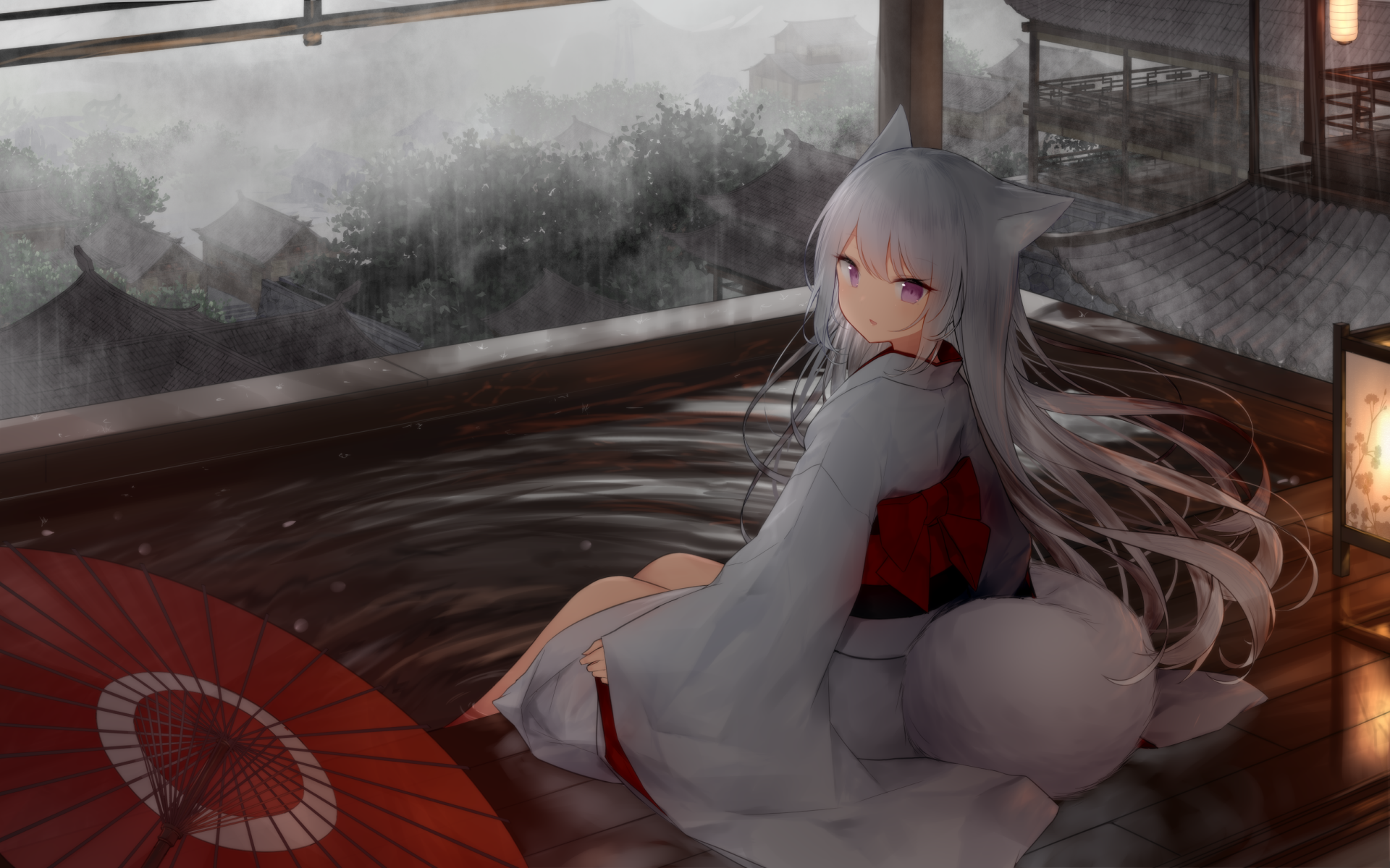 Anime girl with animal ears wearing a kimono sits in a wooden hot spring bath, overlooking a misty landscape at dusk in this HD PC desktop wallpaper.