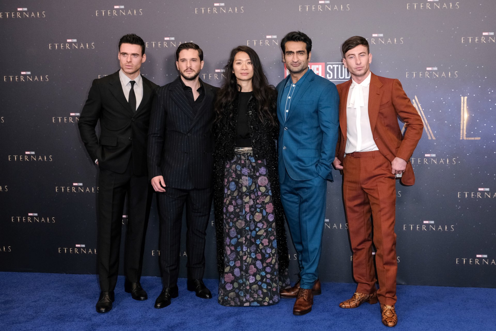 Download Barry Keoghan Kumail Nanjiani Chloé Zhao Kit Harington Richard Madden Movie Eternals HD Wallpaper
