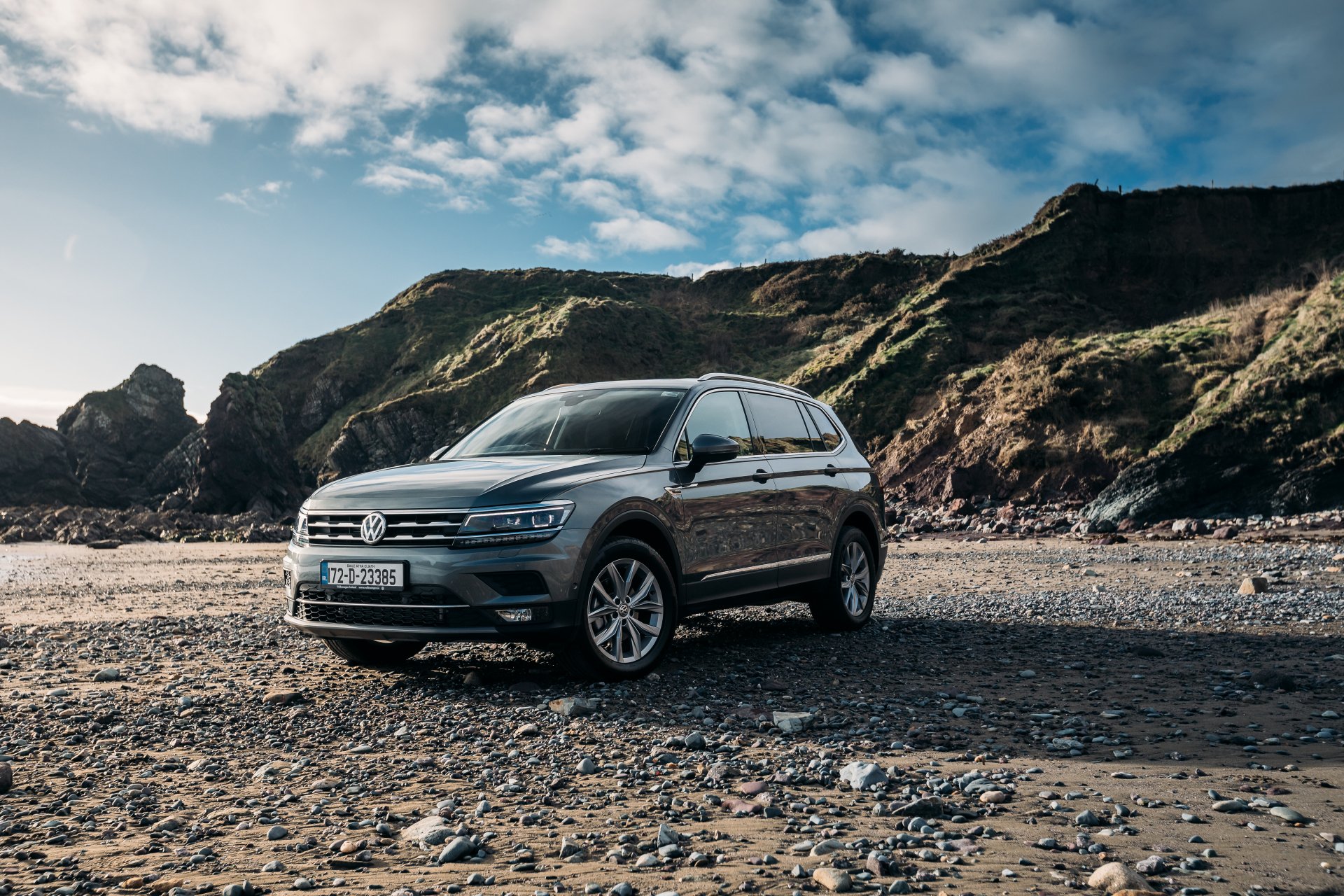 Download SUV Vehicle Volkswagen Tiguan Allspace 4k Ultra HD Wallpaper