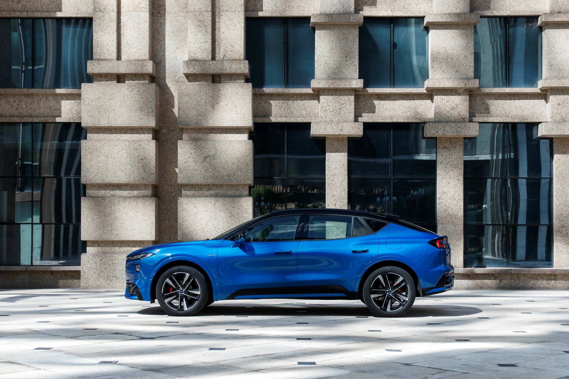 Download SUV Vehicle Ford Evos ST-Line 4k Ultra HD Wallpaper