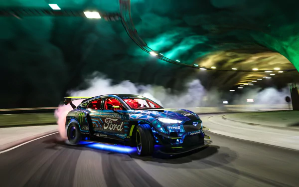  Ford Mustang Drift Racing