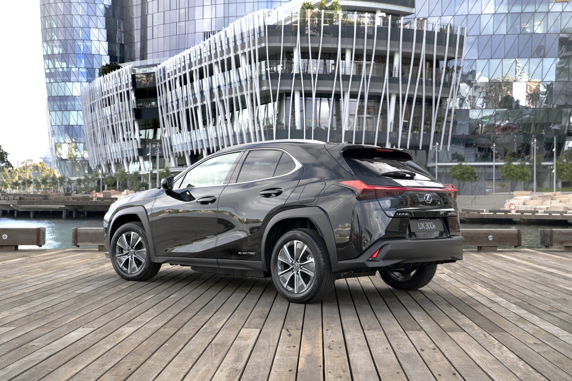Download SUV Vehicle Lexus UX 300e HD Wallpaper