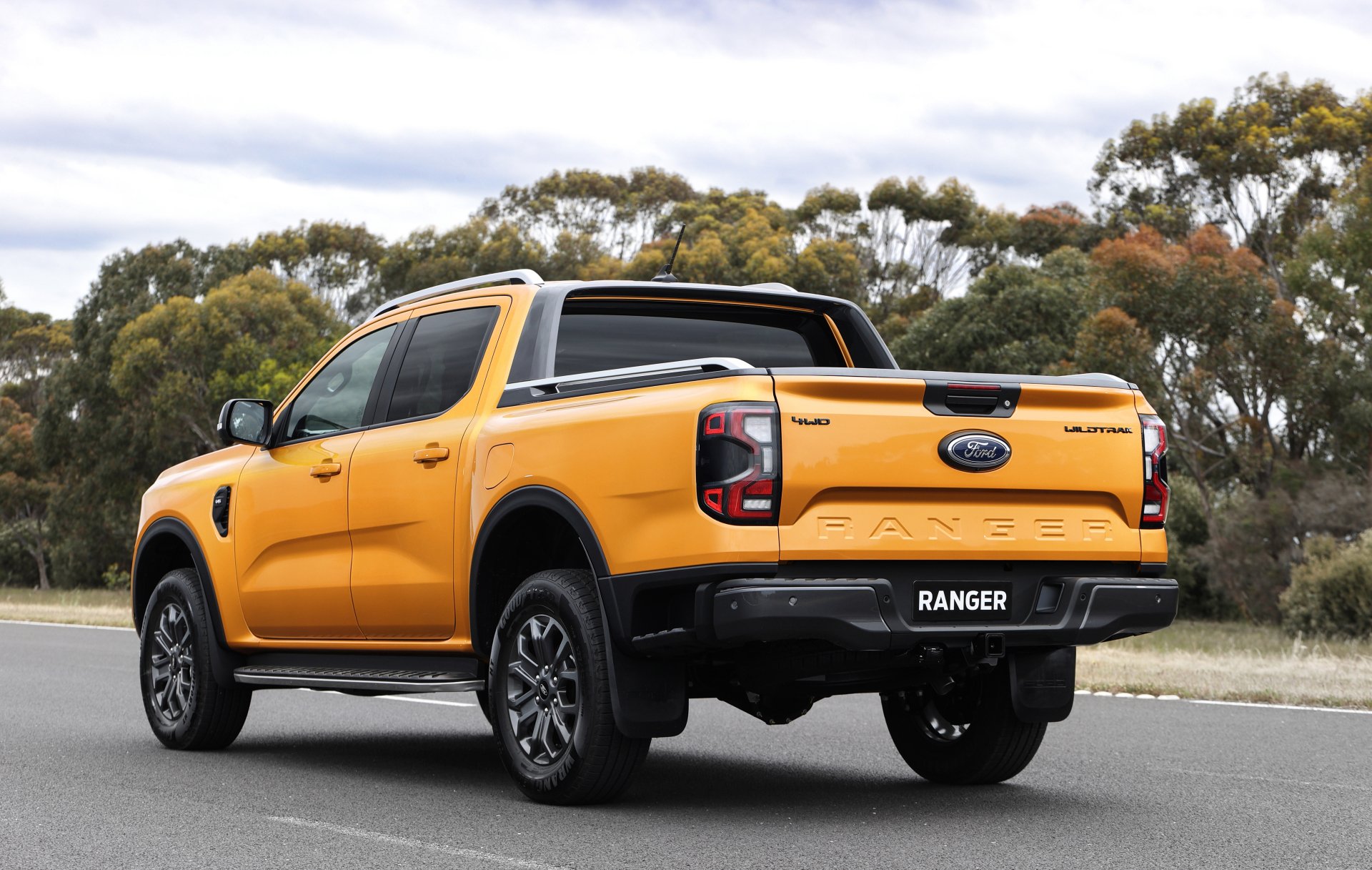 Download Vehicle Ford Ranger Wildtrak 4k Ultra HD Wallpaper