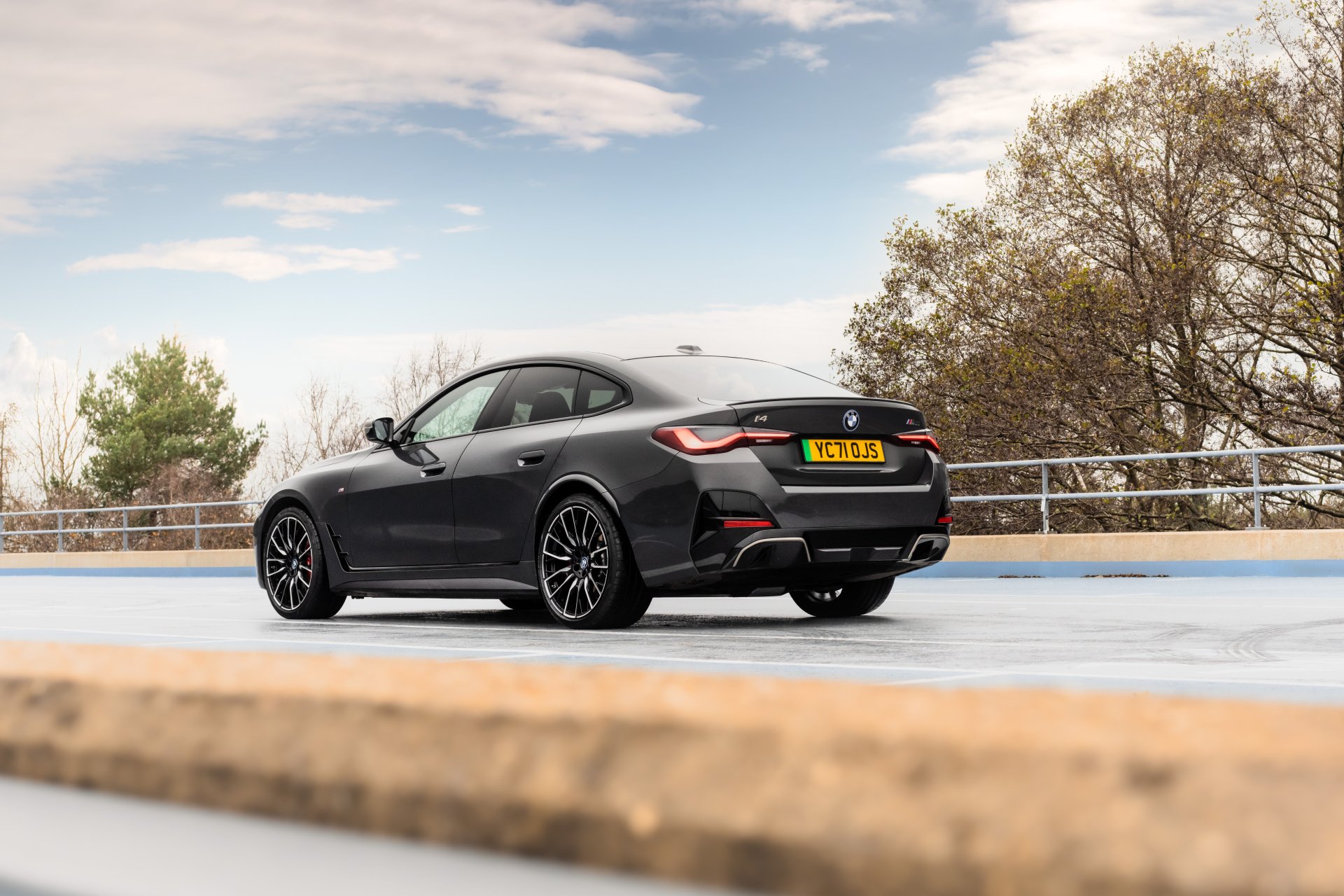 Download Vehicle BMW I4 M50 4k Ultra HD Wallpaper