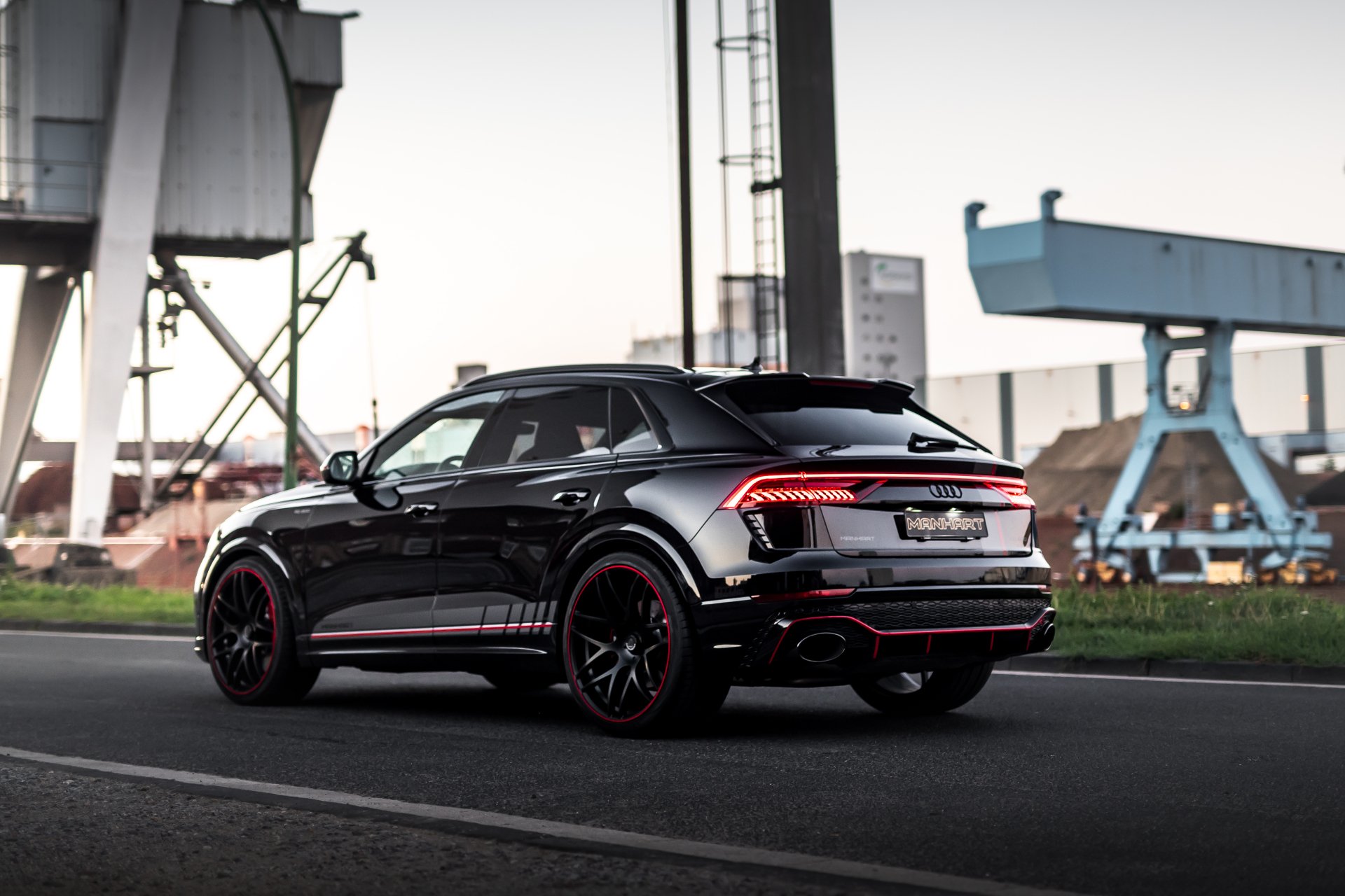 Download SUV Vehicle Manhart RQ800 4k Ultra HD Wallpaper