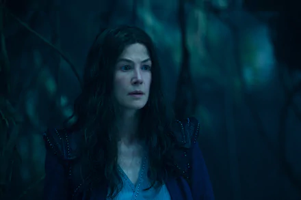 Moiraine Damodred Rosamund Pike TV Show The Wheel of Time HD Desktop Wallpaper | Background Image