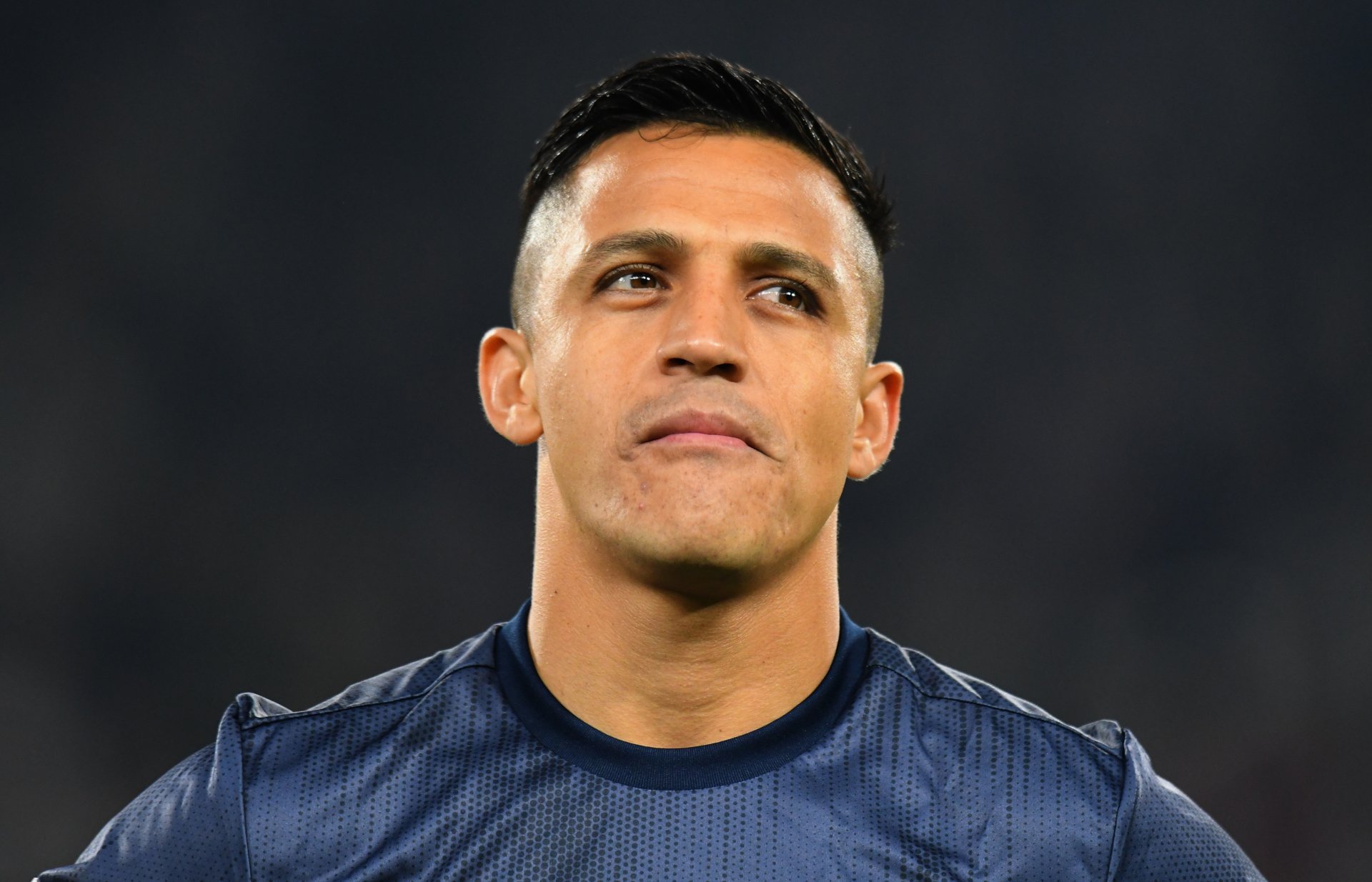 Download Alexis Sánchez Sports HD Wallpaper