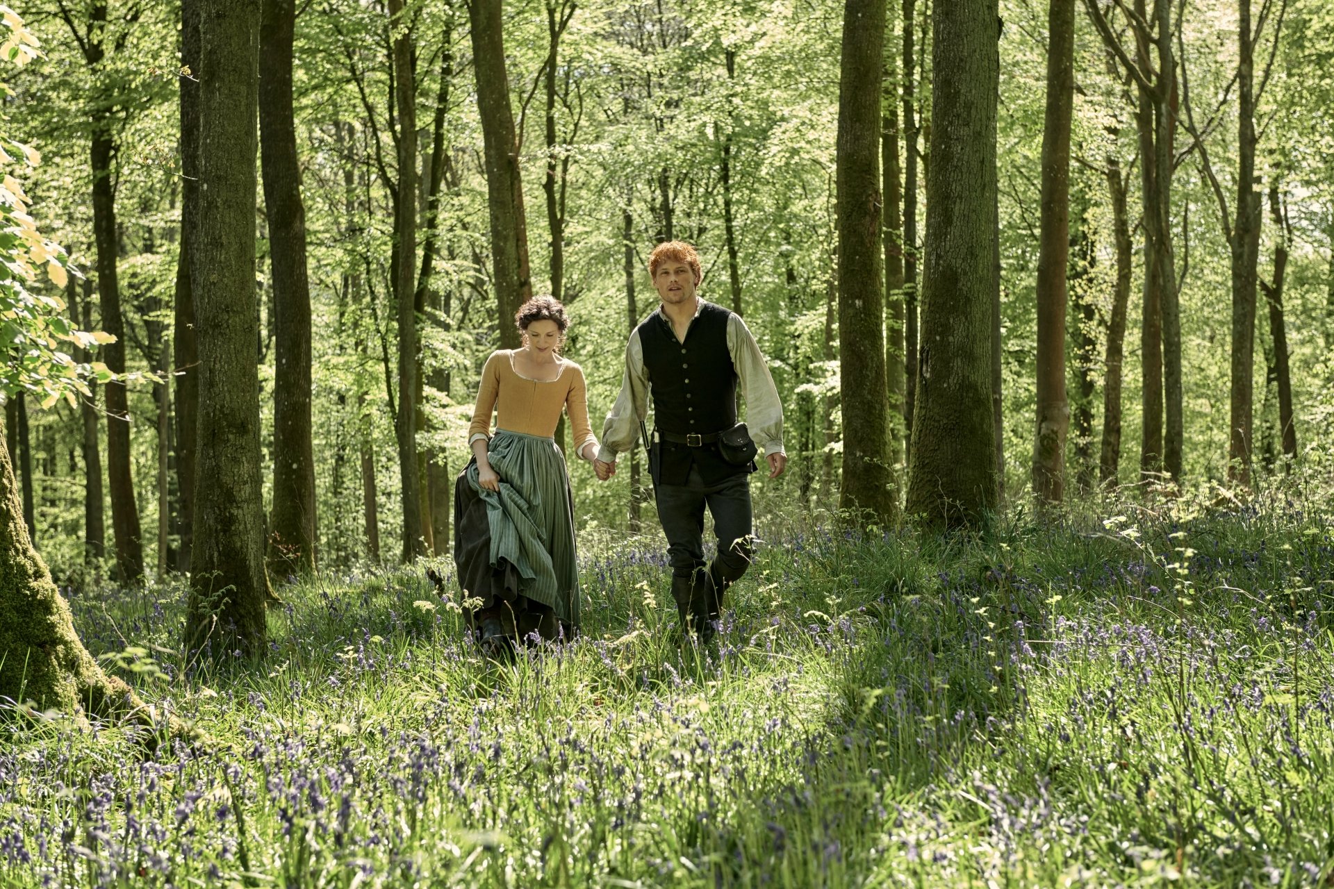 Download Jamie Fraser Sam Heughan Claire Fraser Caitriona Balfe TV Show Outlander 8k Ultra HD Wallpaper