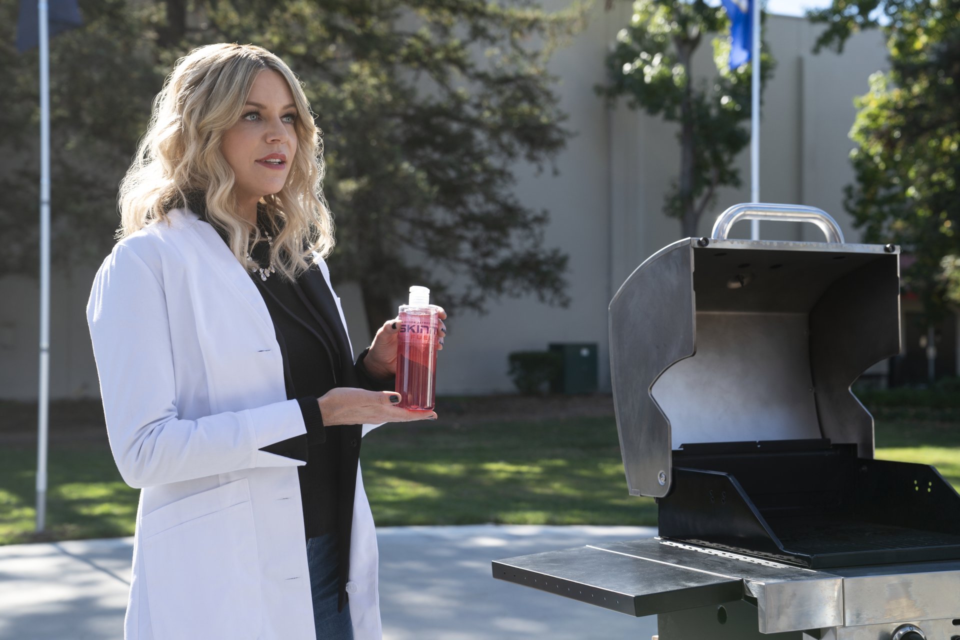 Download Kelly King Jessica St. Clair TV Show Space Force HD Wallpaper