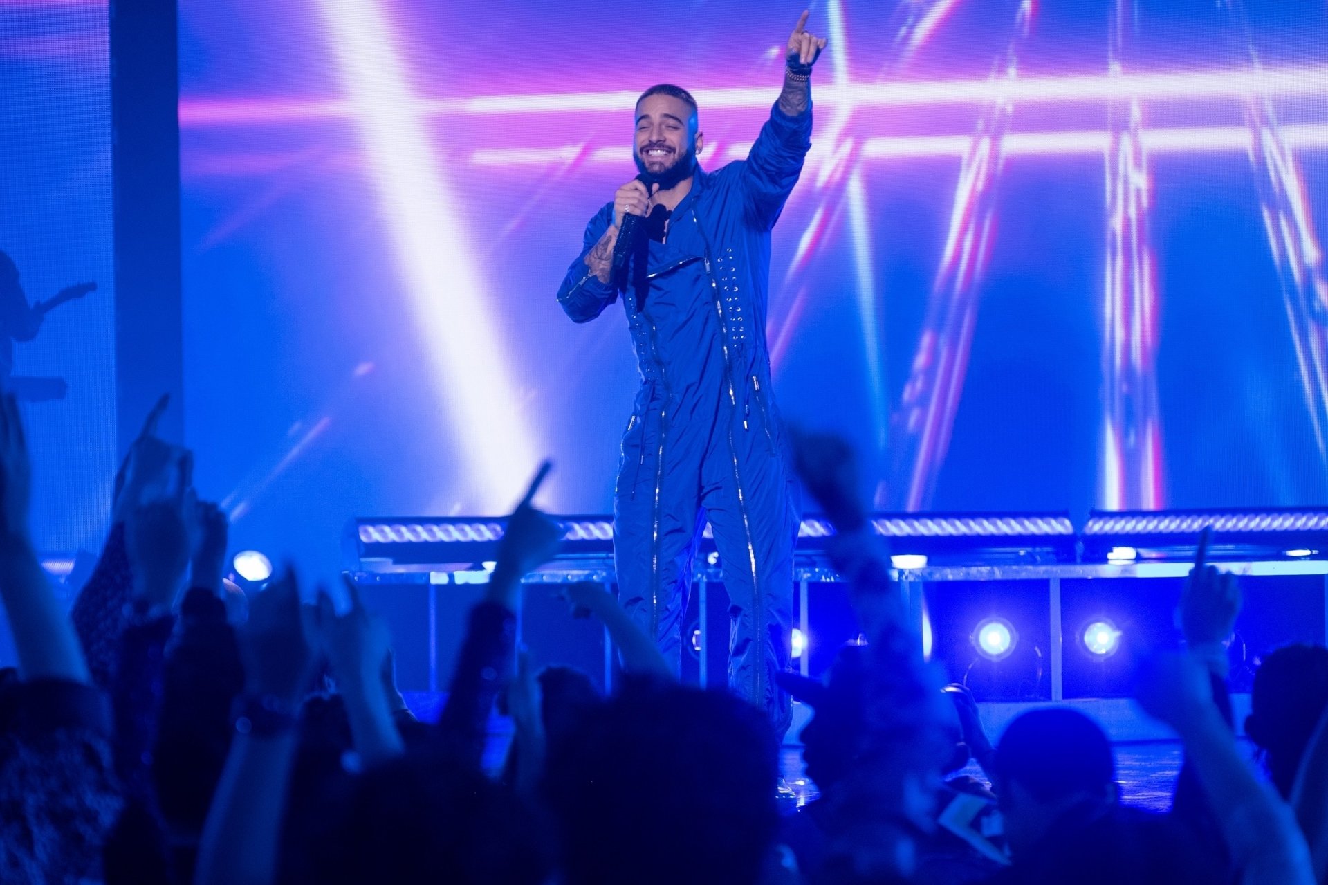 Download Maluma (Singer) Movie Marry Me HD Wallpaper