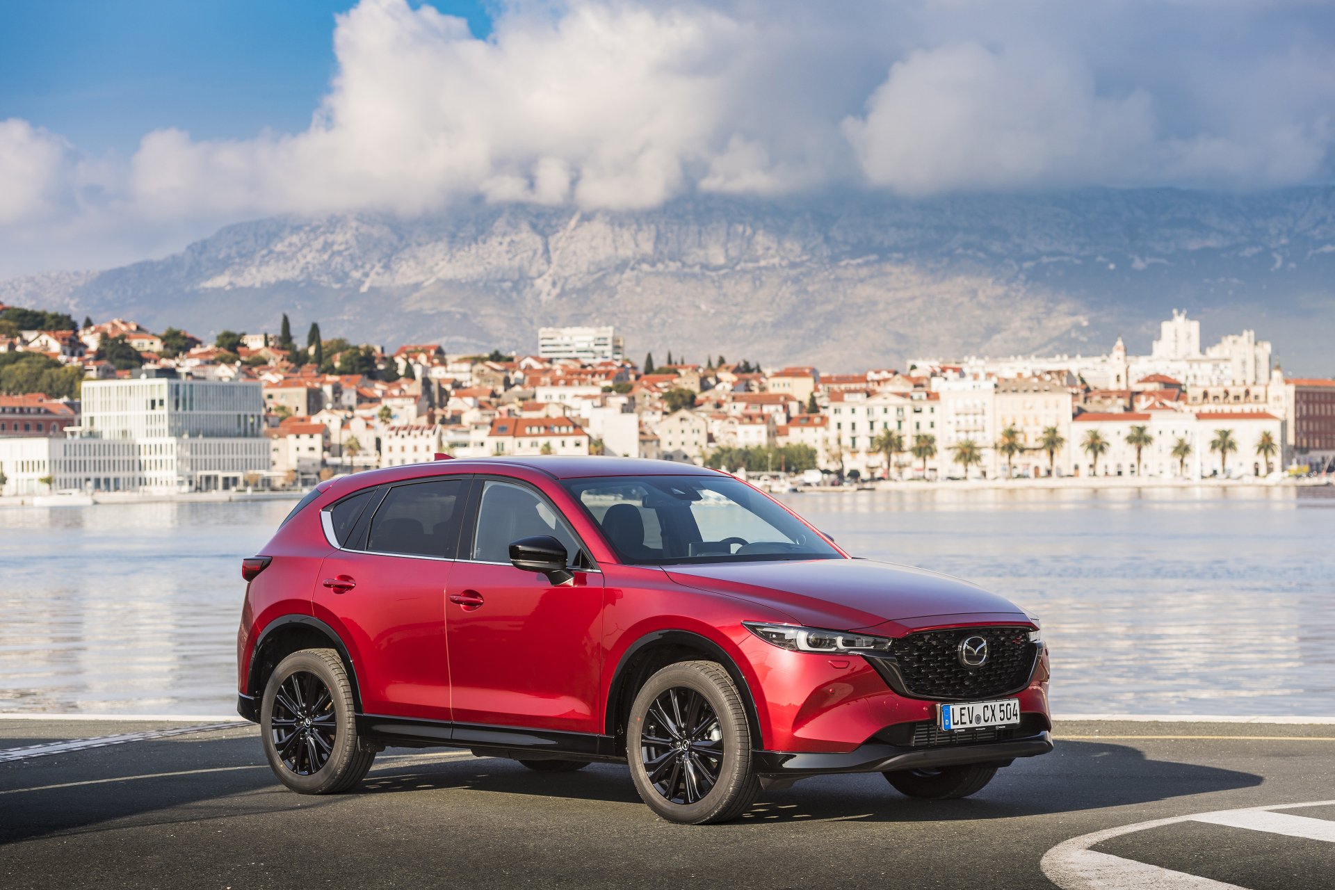 Download SUV Vehicle Mazda CX-5 Skyactiv-D 4k Ultra HD Wallpaper