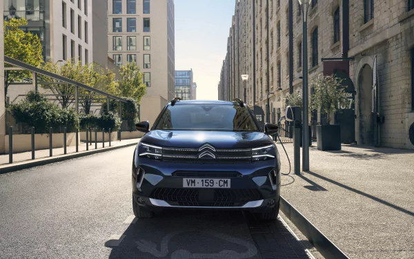 SUV vehicle Citroen C5 Aircross HD Desktop Wallpaper | Background Image