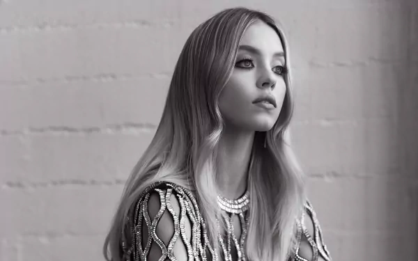 Black & White Celebrity Sydney Sweeney HD Desktop Wallpaper | Background Image