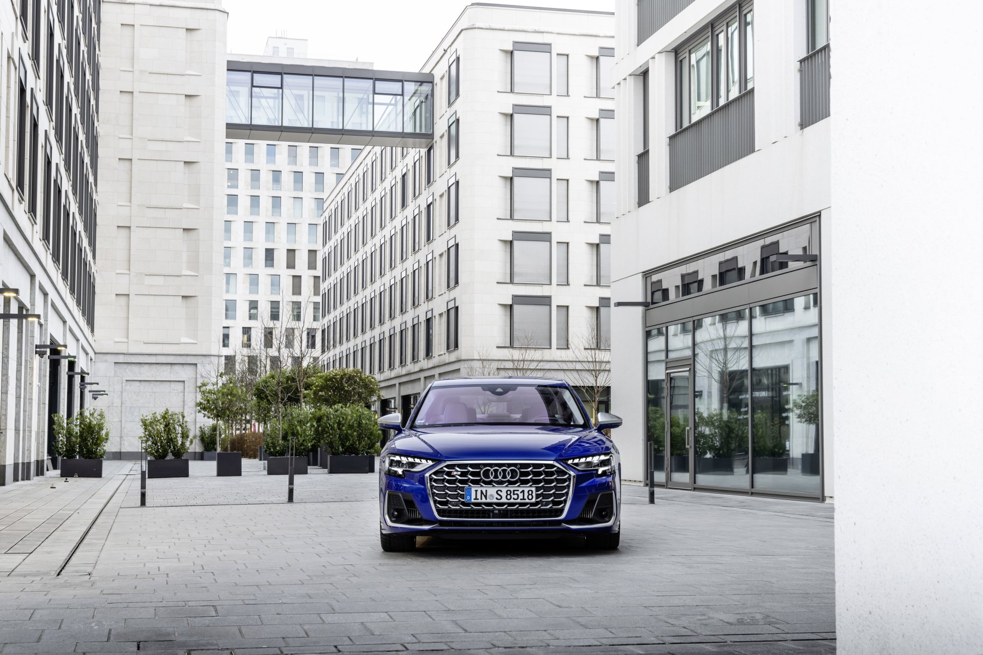 Download Vehicle Audi S8 8k Ultra HD Wallpaper