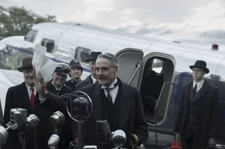 Jeremy Irons movie Munich: The Edge of War HD Desktop Wallpaper | Background Image