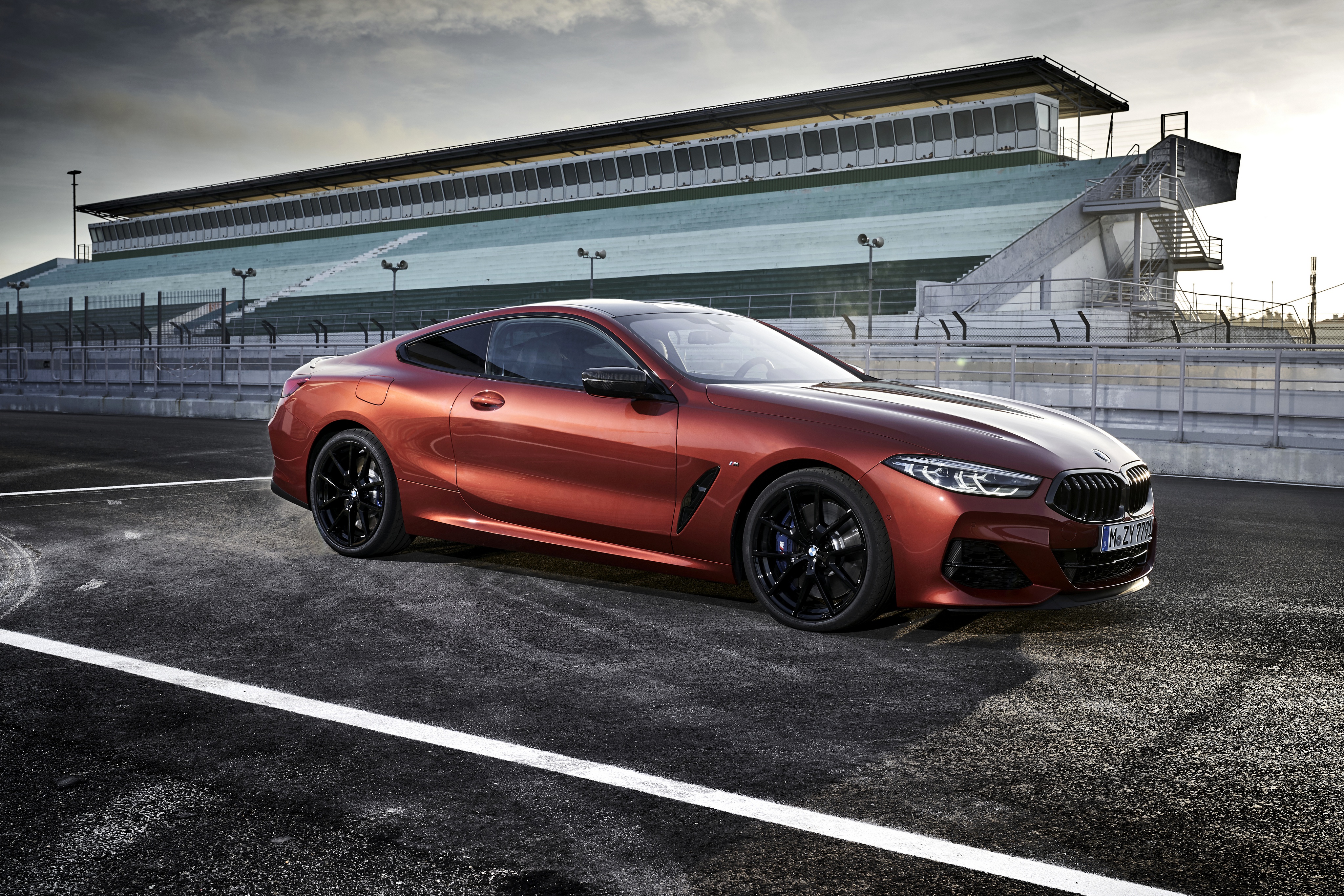 Vehicles BMW M850i HD Wallpaper | Background Image