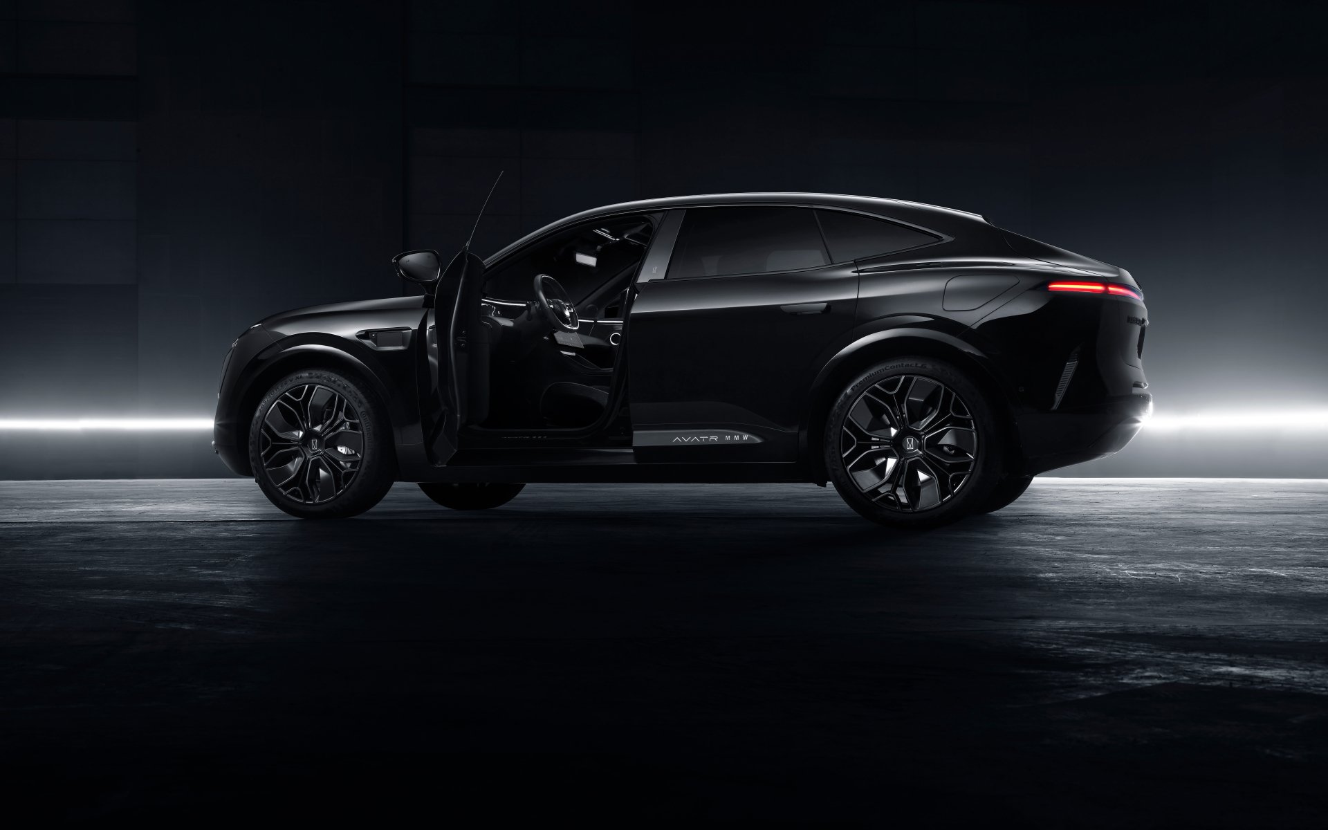 Download Vehicle Avatr 011 MMW 8k Ultra HD Wallpaper