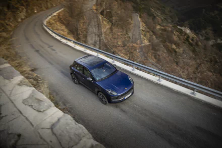 vehicle Porsche Macan Turbo HD Desktop Wallpaper | Background Image