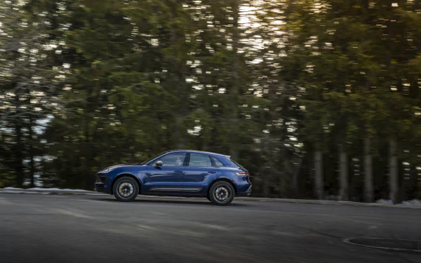 vehicle Porsche Macan Turbo HD Desktop Wallpaper | Background Image