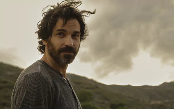 Santiago Cabrera Cristobal 'Chris' Rios TV Show Star Trek: Picard HD Desktop Wallpaper | Background Image