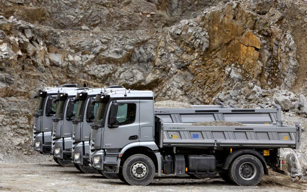 vehicle Mercedes-Benz Arocs HD Desktop Wallpaper | Background Image