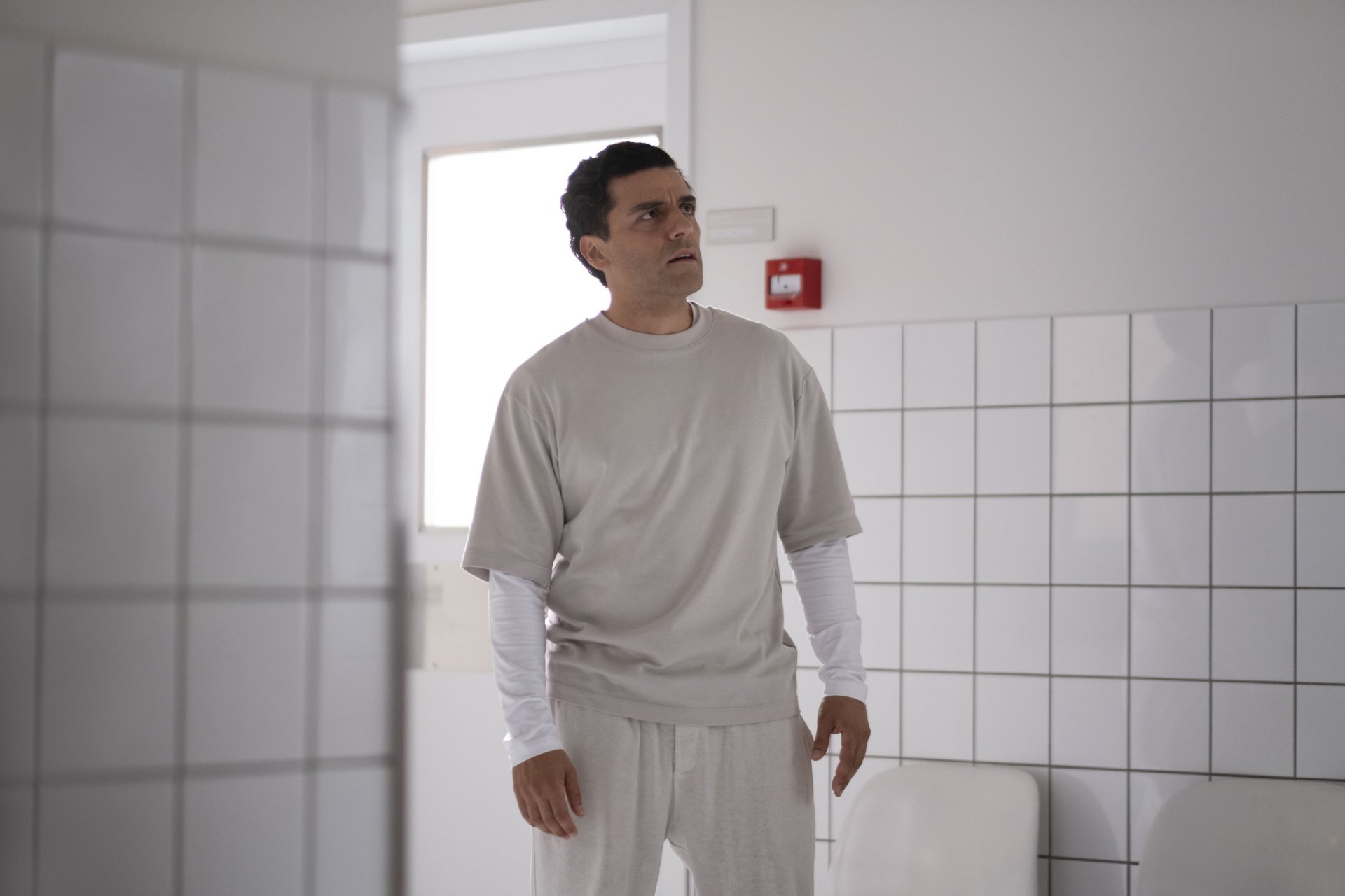 Download Marc Spector Oscar Isaac TV Show Moon Knight 4k Ultra HD Wallpaper