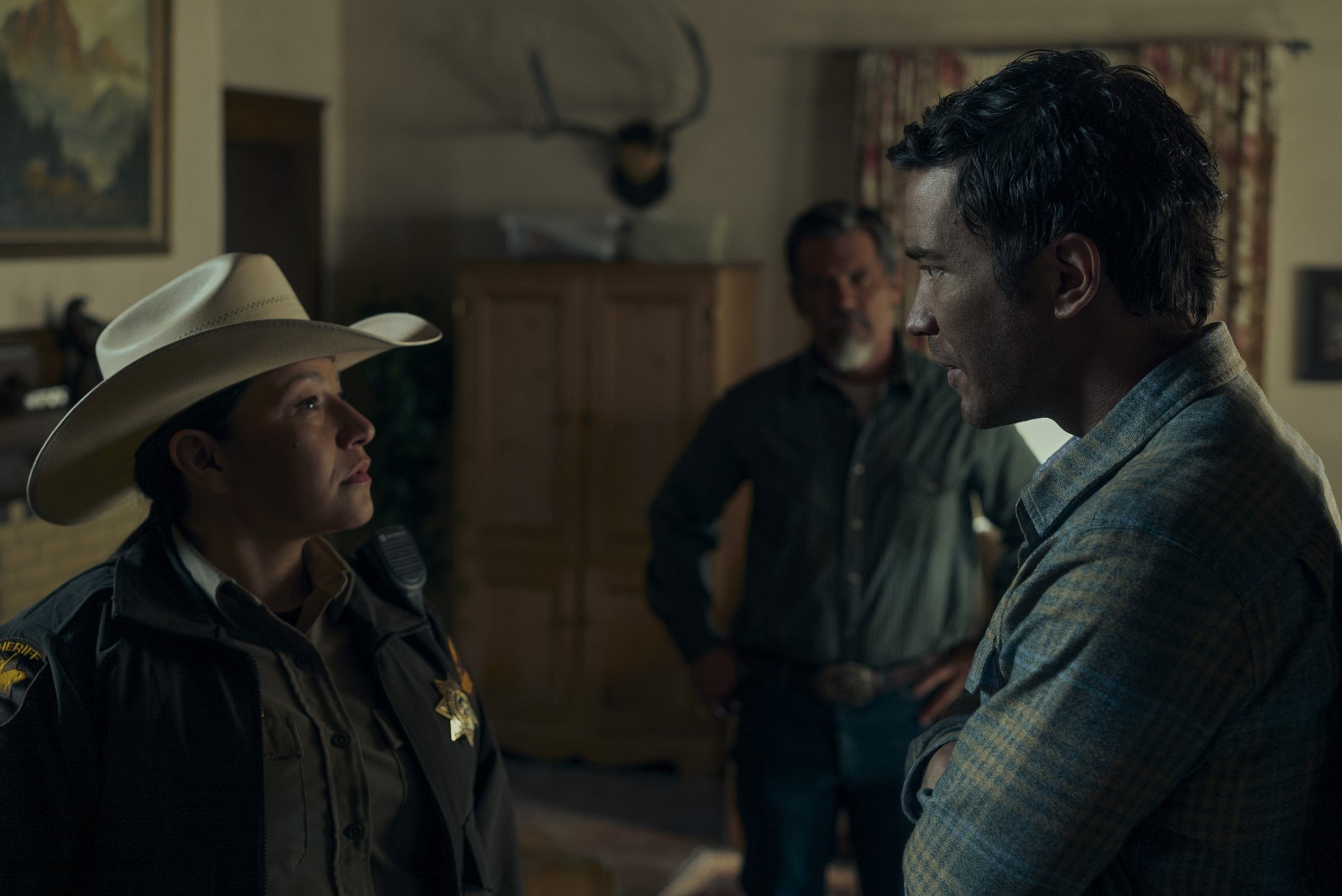 Download TV Show Outer Range 4k Ultra HD Wallpaper