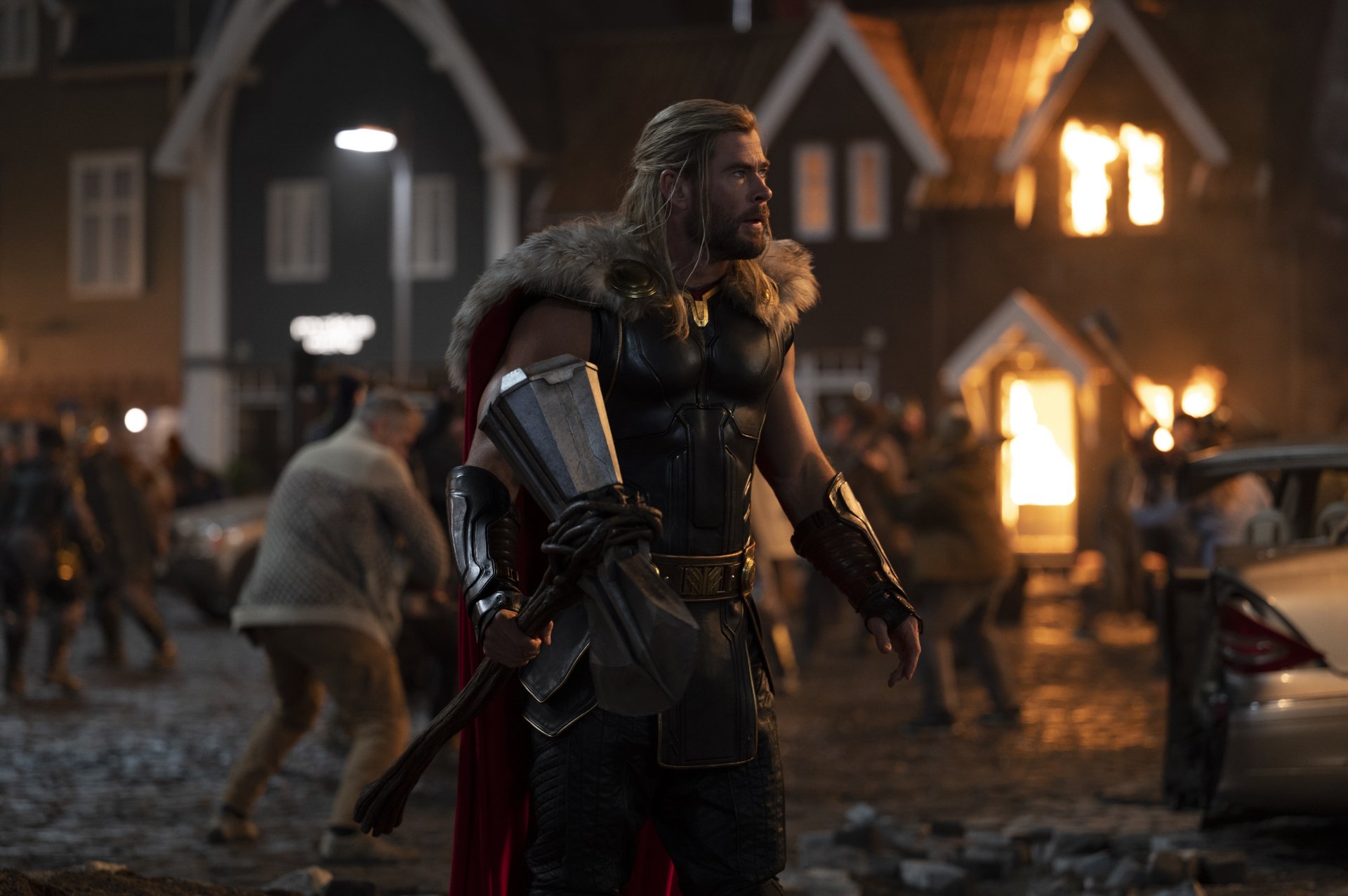 Download Chris Hemsworth Thor Movie Thor: Love And Thunder 4k Ultra HD Wallpaper