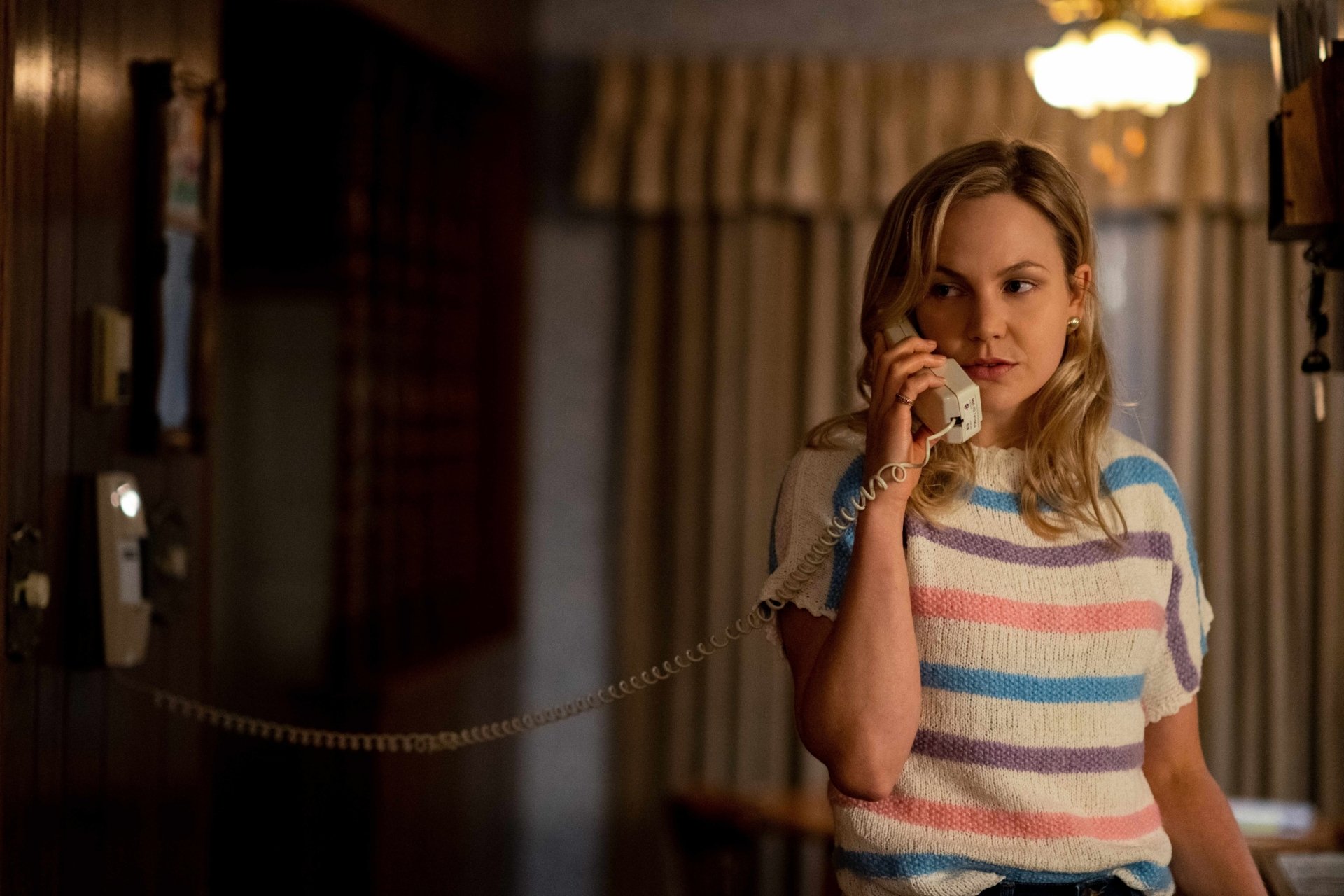 Download TV Show Under The Banner Of Heaven HD Wallpaper